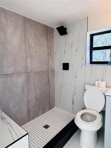 105 NW 28th Way Fort Lauderdale FL 33311