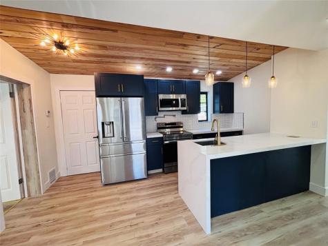 105 NW 28th Way Fort Lauderdale FL 33311