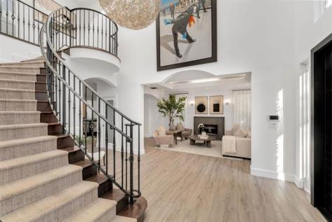 2516 Sunset Drive Miami Beach FL 33140