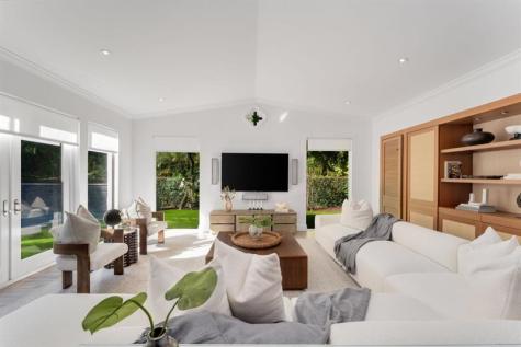 2516 Sunset Drive Miami Beach FL 33140