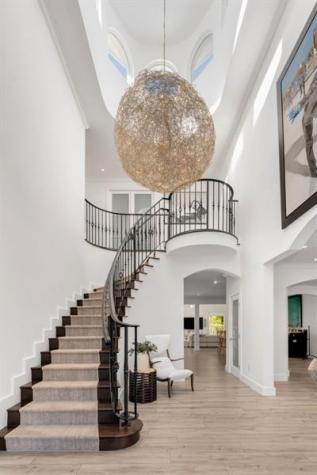 2516 Sunset Drive Miami Beach FL 33140