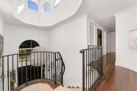 2516 Sunset Drive Miami Beach FL 33140