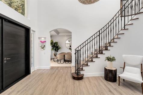2516 Sunset Drive Miami Beach FL 33140