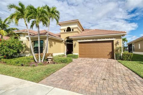 12095 E Bastille Circle Parkland FL 33076