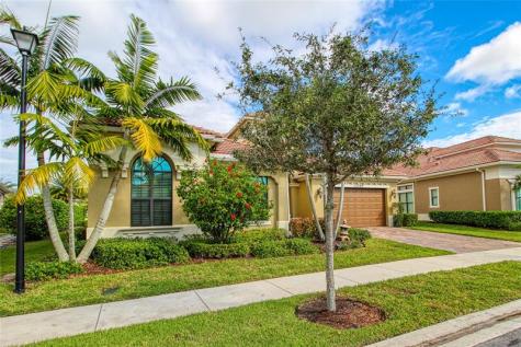 12095 E Bastille Circle Parkland FL 33076
