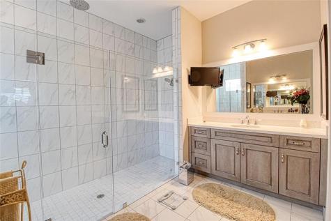 12095 E Bastille Circle Parkland FL 33076