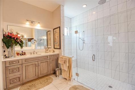 12095 E Bastille Circle Parkland FL 33076