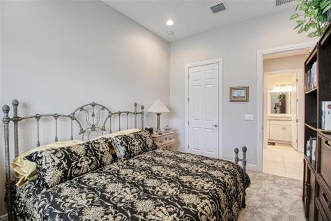 12095 E Bastille Circle Parkland FL 33076