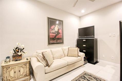 12095 E Bastille Circle Parkland FL 33076