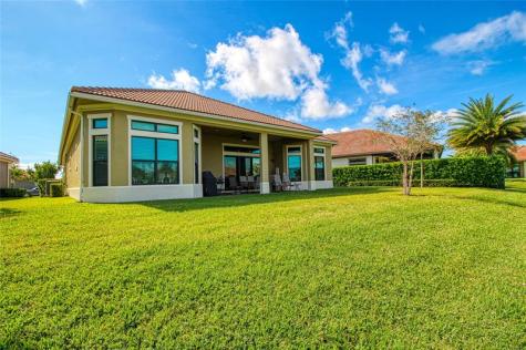 12095 E Bastille Circle Parkland FL 33076