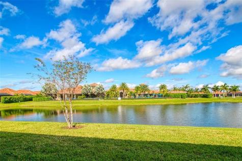 12095 E Bastille Circle Parkland FL 33076