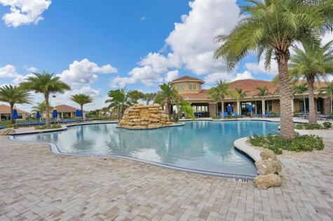 12095 E Bastille Circle Parkland FL 33076