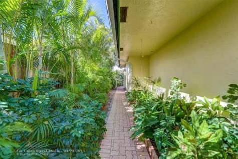 305 S Riverside Drive Pompano Beach FL 33062