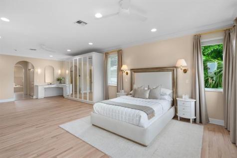2890 NE 27th Street Fort Lauderdale FL 33306