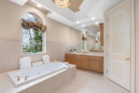 2890 NE 27th Street Fort Lauderdale FL 33306