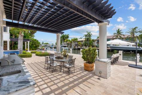 2890 NE 27th Street Fort Lauderdale FL 33306