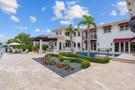 2890 NE 27th Street Fort Lauderdale FL 33306