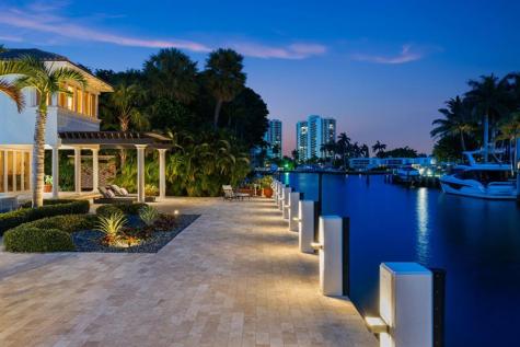 2890 NE 27th Street Fort Lauderdale FL 33306