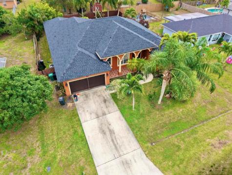 624 SW Nichols Terrace Port St Lucie FL 34953