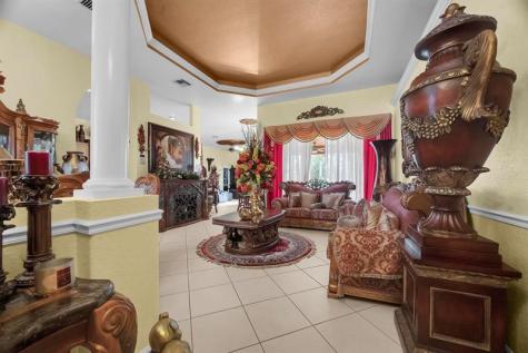 624 SW Nichols Terrace Port St Lucie FL 34953