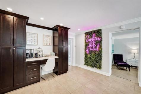 1245 NE 17th Way Fort Lauderdale FL 33304