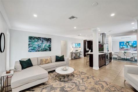 1245 NE 17th Way Fort Lauderdale FL 33304