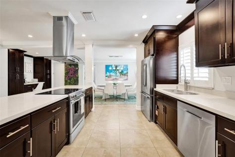 1245 NE 17th Way Fort Lauderdale FL 33304