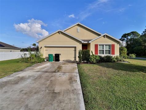 1997 SW Cycle Street Port St Lucie FL 34953
