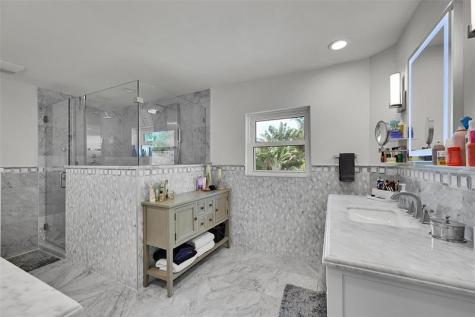 3999 NE 15th Avenue Oakland Park FL 33334