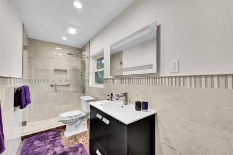 3999 NE 15th Avenue Oakland Park FL 33334