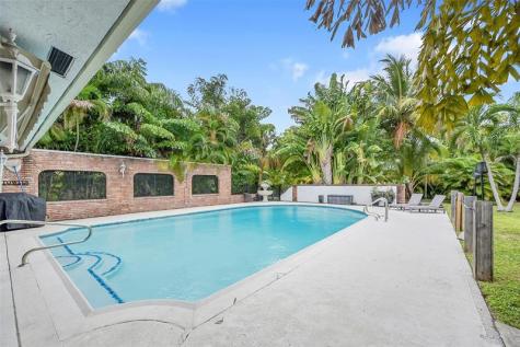3999 NE 15th Avenue Oakland Park FL 33334