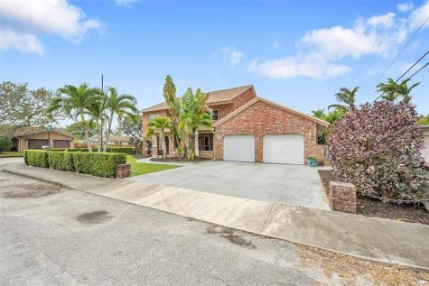 3999 NE 15th Avenue Oakland Park FL 33334
