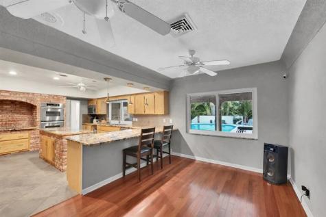 3999 NE 15th Avenue Oakland Park FL 33334
