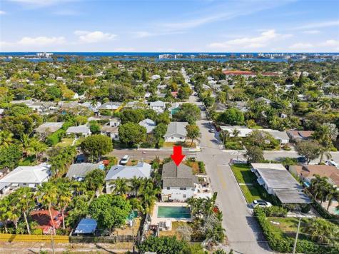702 N 11th Avenue Lake Worth Beach FL 33460