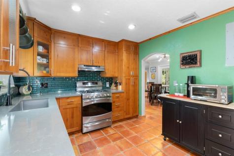 2956 NW 6th Terrace Wilton Manors FL 33311