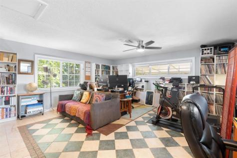 2956 NW 6th Terrace Wilton Manors FL 33311