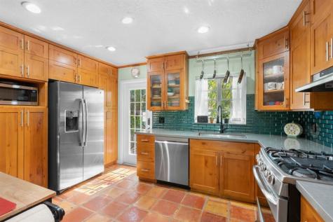 2956 NW 6th Terrace Wilton Manors FL 33311