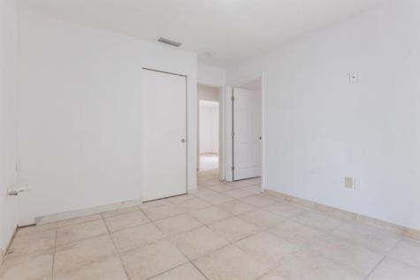 8424 SW 102nd Place Miami FL 33173