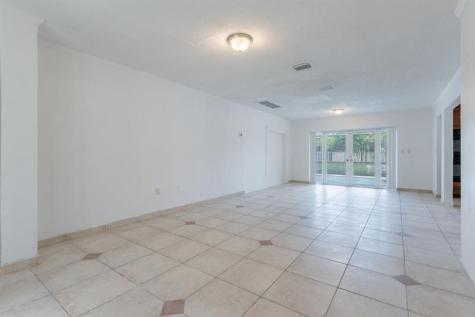 8424 SW 102nd Place Miami FL 33173