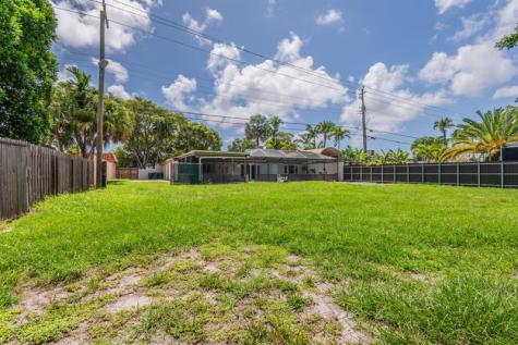 8424 SW 102nd Place Miami FL 33173