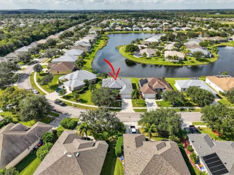 5250 E 1st Square Vero Beach FL 32968