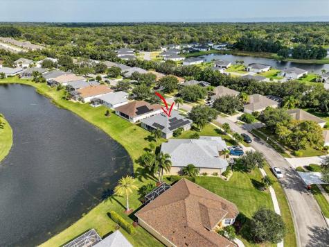 5250 E 1st Square Vero Beach FL 32968