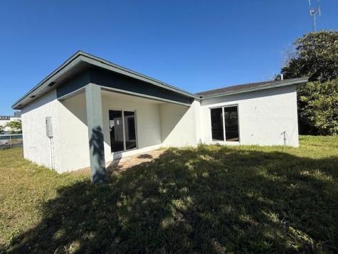 5520 SW 25th Court West Park FL 33023