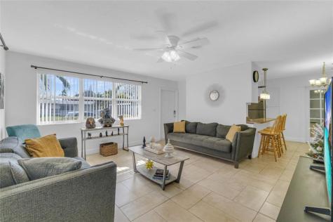 1521 NW 42nd Street Fort Lauderdale FL 33309