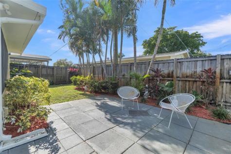 1521 NW 42nd Street Fort Lauderdale FL 33309