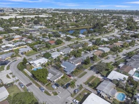 1521 NW 42nd Street Fort Lauderdale FL 33309