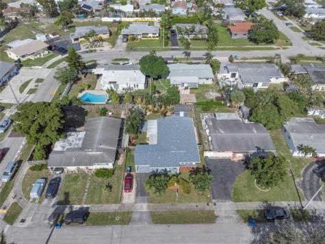1521 NW 42nd Street Fort Lauderdale FL 33309