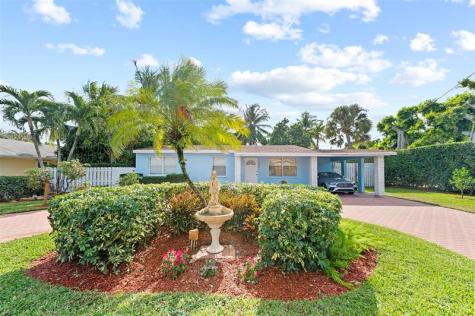 946 Alamanda Road West Palm Beach FL 33405