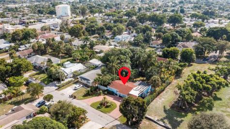 946 Alamanda Road West Palm Beach FL 33405