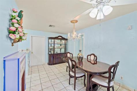 946 Alamanda Road West Palm Beach FL 33405
